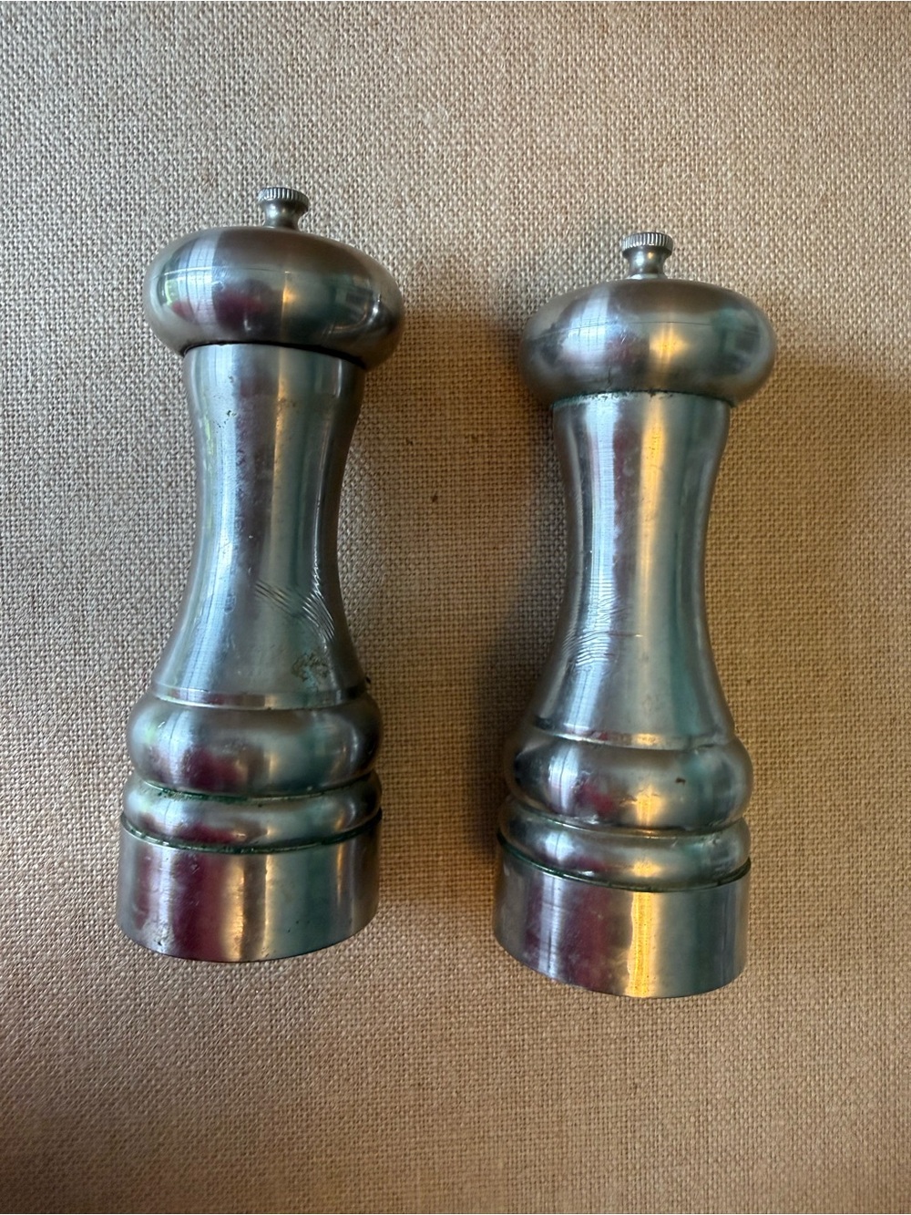Stainless Steel Salt and Pepper Mill Set - Silver